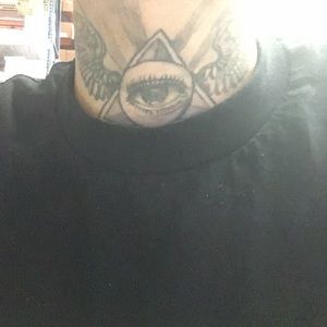 Meet your Posher, Leo